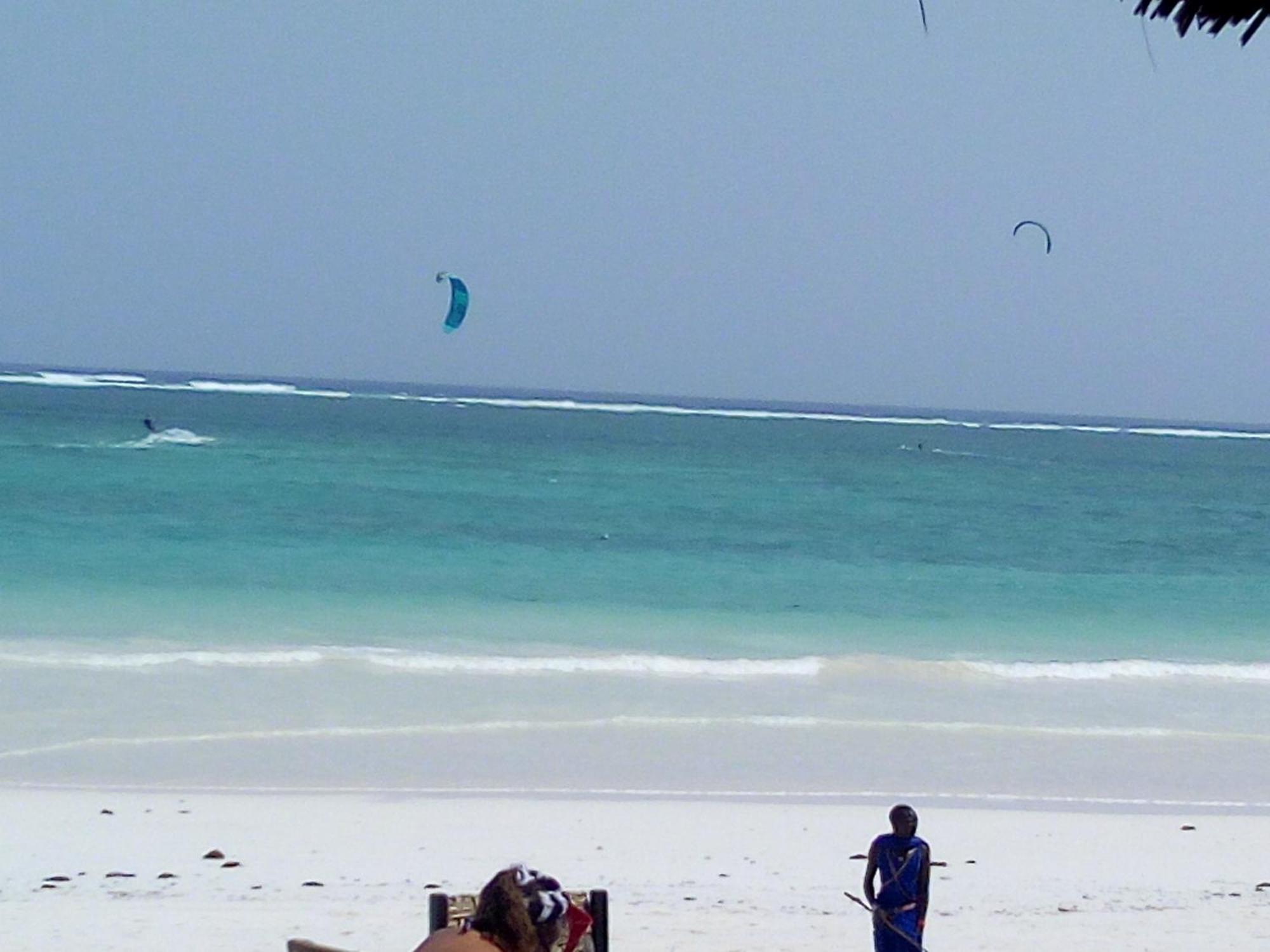 Aqua Resort Diani Beach Exteriér fotografie